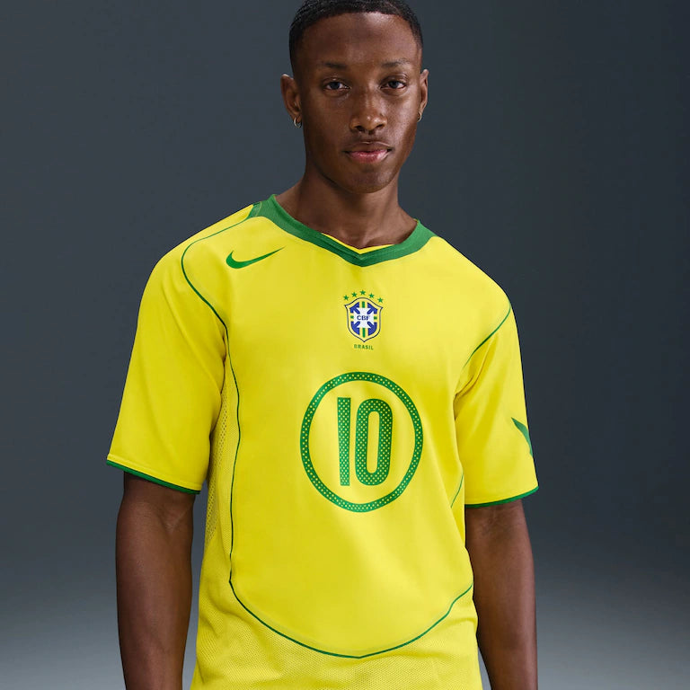 Camisa Brasil Retrô 2006 - Ronaldinho
