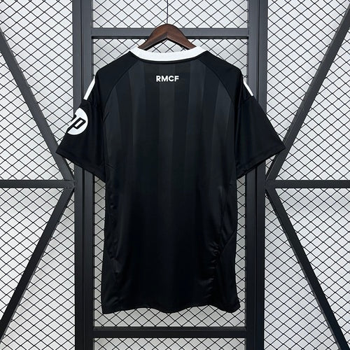 Camisa do Real Madrid Edição Especial Black 2025/2026 Masculino